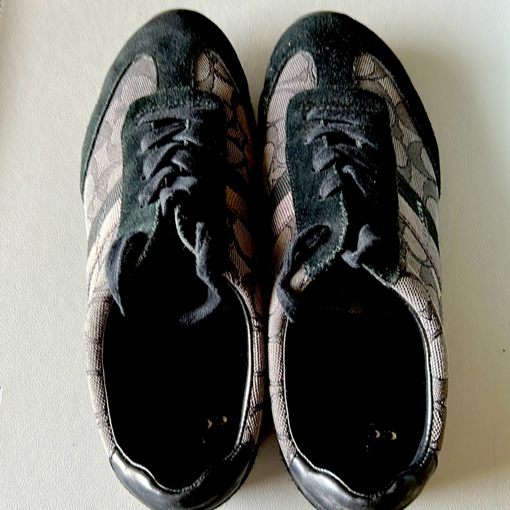 Woman’s Coach Sneakers- Black